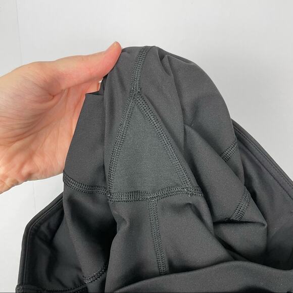 Lululemon | Black Gear Up Crop 17” Mesh Panel Workout Athleisure Leggings - Picture 13 of 16